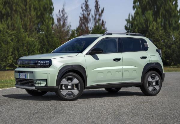 Fiat Grande Panda.  Fiat 