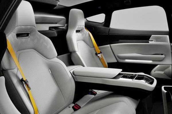 Polestar   Tesla Model S - 2