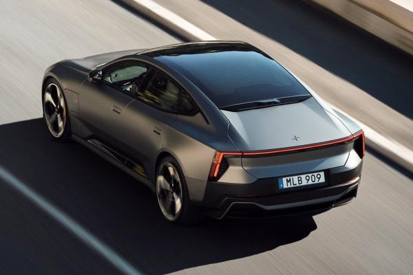 Polestar   Tesla Model S - 5