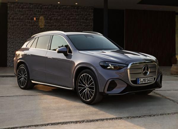 Mercedes GLC with EQ Technology.  Mercedes