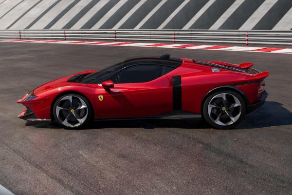 Ferrari    Testarossa - 1