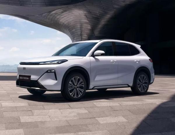 Geely EX5 EM-i.  Geely