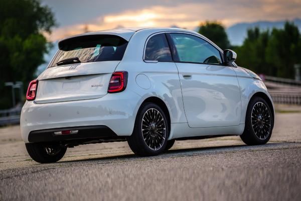  Fiat 500     - 3