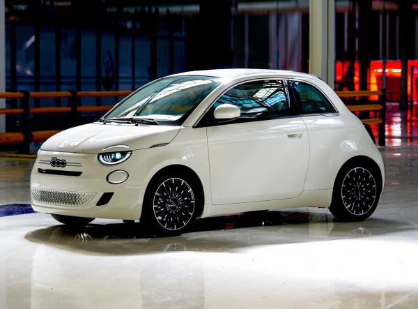 Fiat 500 Hybrid.  Fiat 