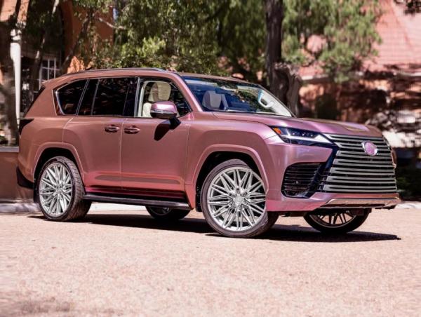 Lexus Glam LX.  Lexus