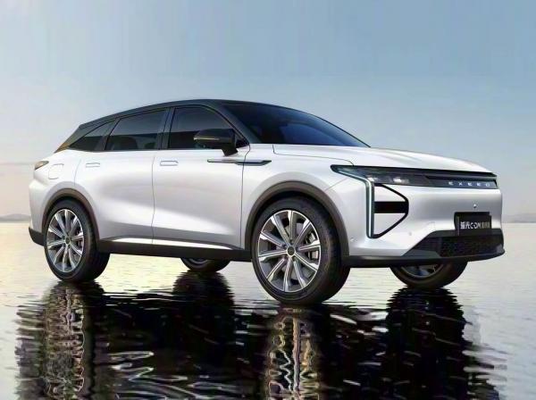 Exeed RX. Фото Exeed