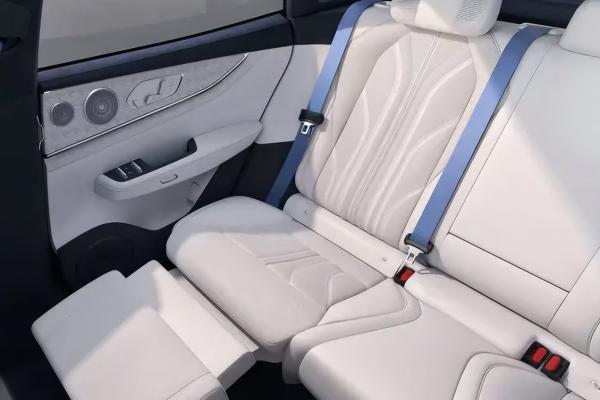 Zeekr раскрыл подробности о рестайлинговом 001 - 2