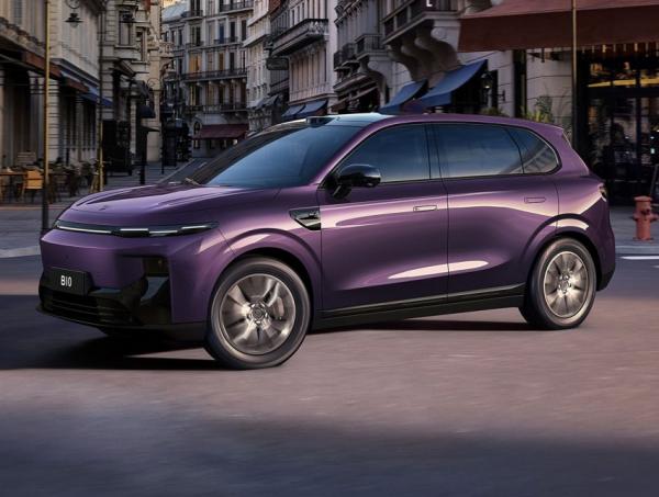 Leapmotor B10.  Stellantis