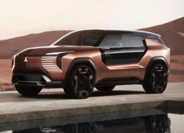 Mitsubishi Elevance.  Mitsubishi 