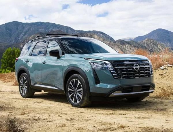 Nissan Pathfinder 2026.  Nissan 