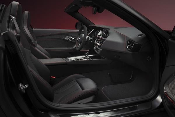 BMW Z4 рулит к финишу - 2