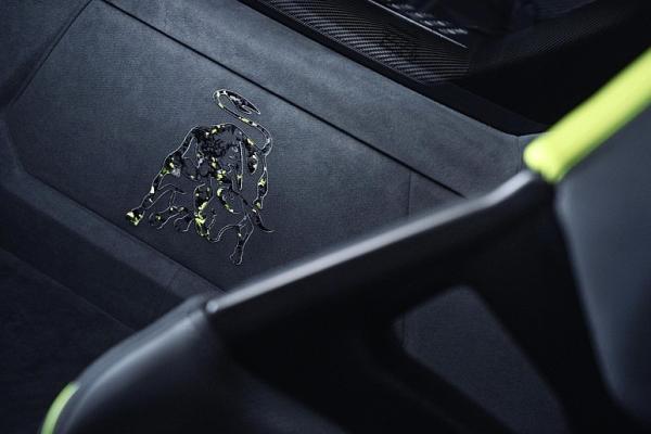 Lamborghini показала уникальный Temerario - 2