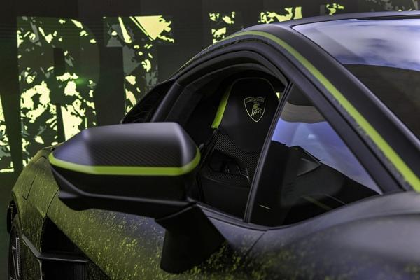 Lamborghini показала уникальный Temerario - 3