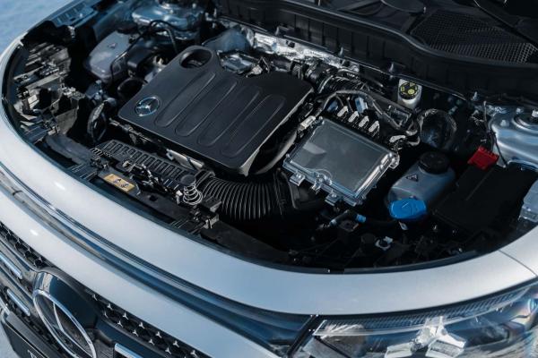 Mercedes меняет поколение кроссовера GLB - 4