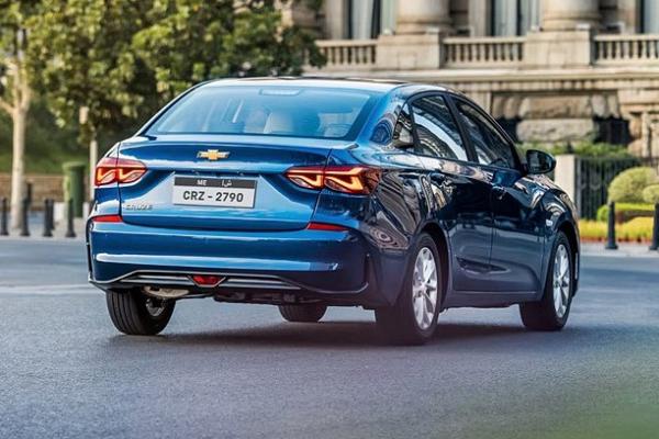 Chevrolet возрождает седан Cruze - 2