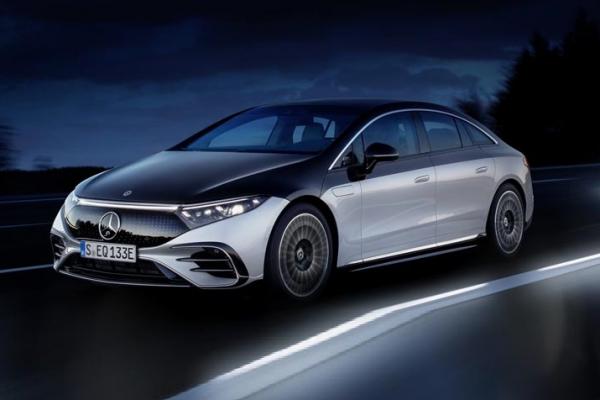 Рестайлинговый Mercedes S-Class попал на фото - 1