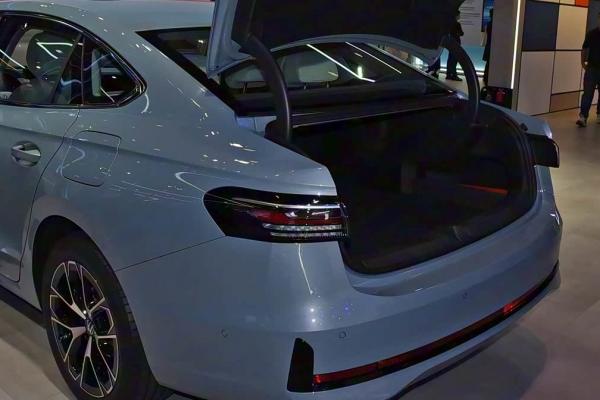 VW �������� Passat  ePro - 3