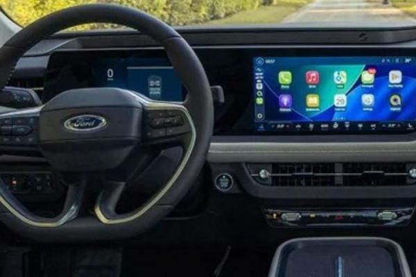 Ford ������� �������������� Taurus - 1