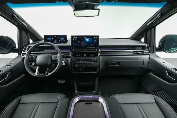 Hyundai �������� ������� ����� Staria  - 2