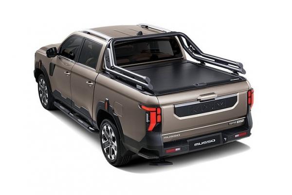 KGM выводит в продажу Musso - 4