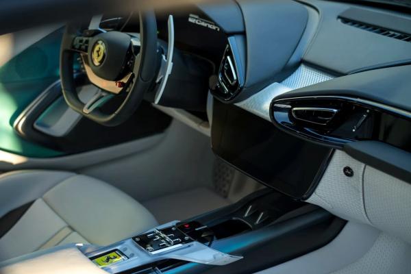 Ferrari ��������� ���������� ���� � V12  - 1