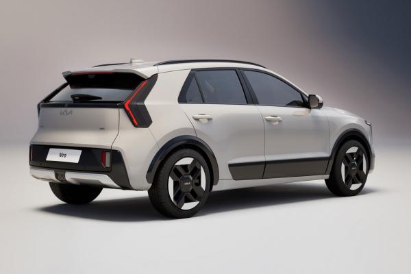 Kia Niro ��������� � ���� - 2