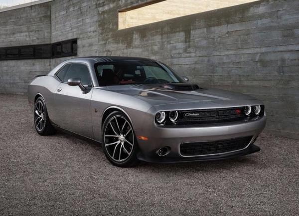 Dodge Challenger. ���� Dodge