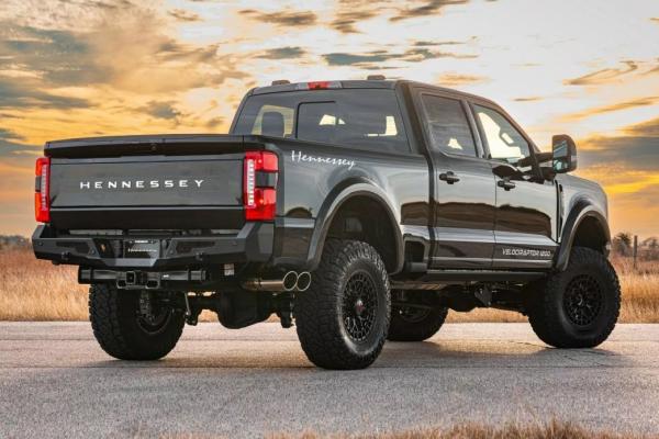 Ford F-250 ���������� � VelociRaptor - 3