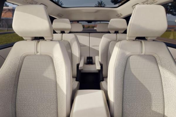 Toyota ����������� ���������� ����� Highlander - 3