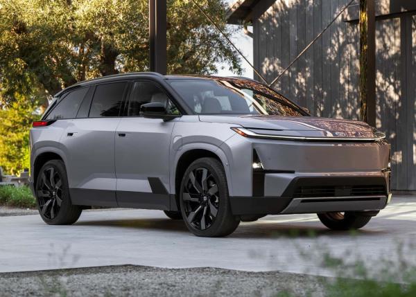 Toyota Highlander. ���� Toyota 