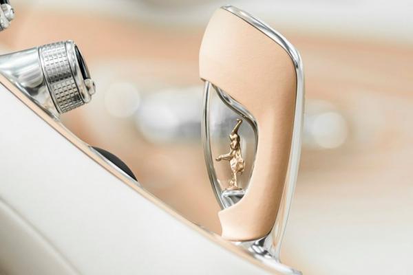 Bugatti �������� ���������� ��������� ������� - 1