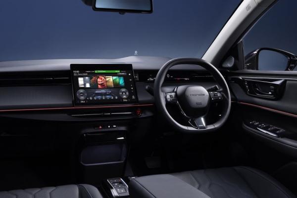 Honda ��������� Insight � ���� ���������� - 2