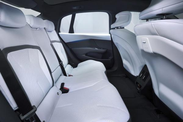 BMW i3 ������������  � ���� ������ - 4