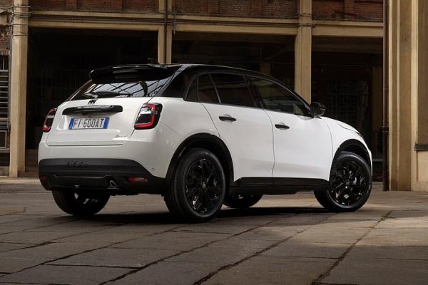 Fiat выкатил самый дешевый 600 - 2