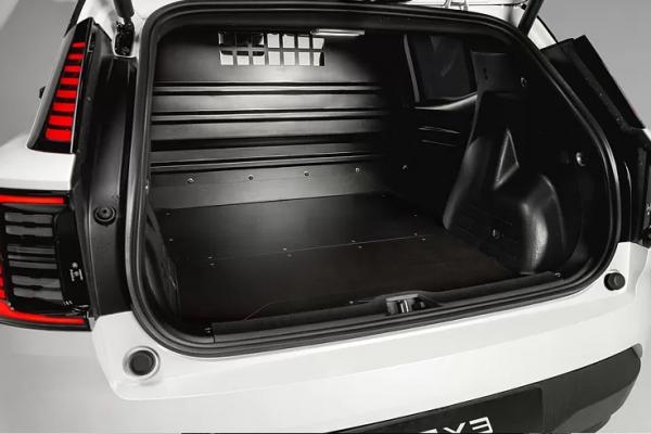 Volvo EX30 ���� � ��������� - 1