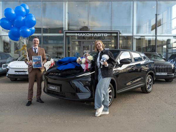 100 000 �������� Omoda