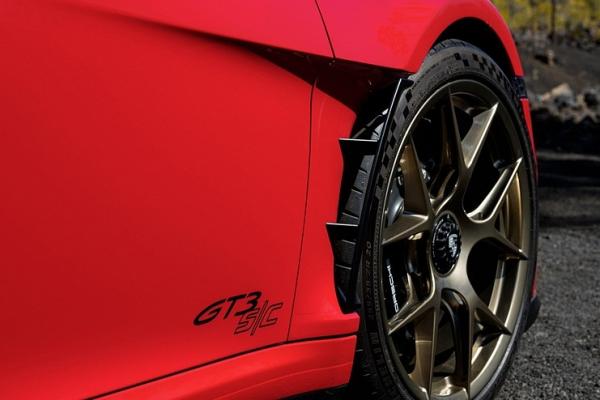 Porsche ���� ����� 911 GT3  - 3