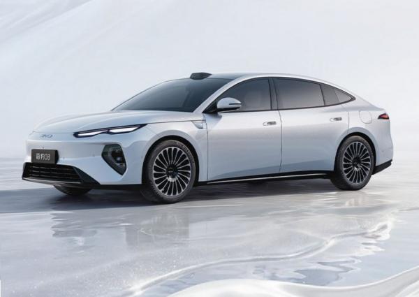 BYD Seal 08. Фото BYD