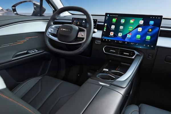 Omoda ������� C5 � ������ �������� - 1