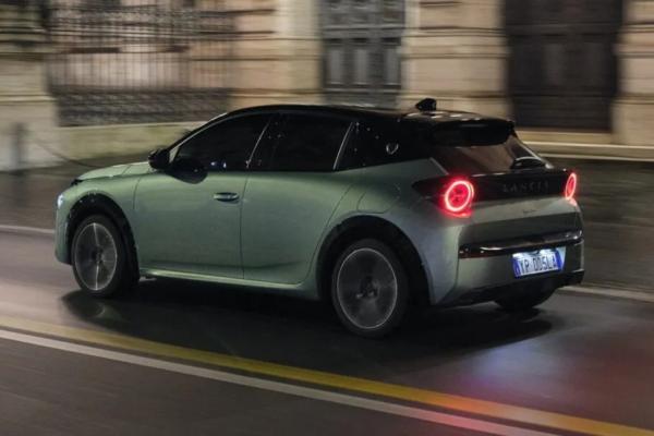 Lancia �������  Ypsilon �������� - 3