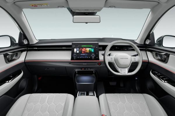 ������������ Honda Insight ������� �� ����� - 2