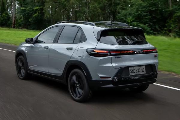 Chevrolet ����������  Sonic � ���� ���������� - 2