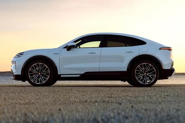 Porsche ���������� ����� Cayenne � �����-���� - 1