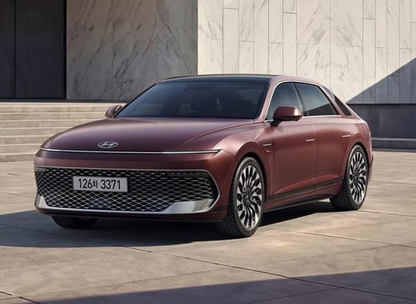 Hyundai Grandeur. ���� Hyundai 