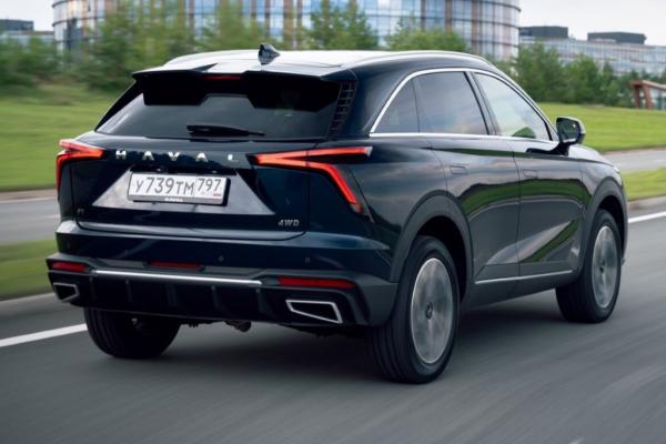 Обновленный Haval F7 добрался до дилеров - 3