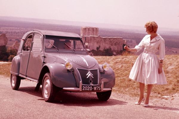 ����������� �������: Citroen ����� ������� ��������� 2 CV - 1