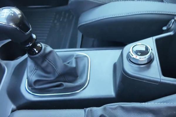 ����������� UAZ Patriot �������� ������� - 2