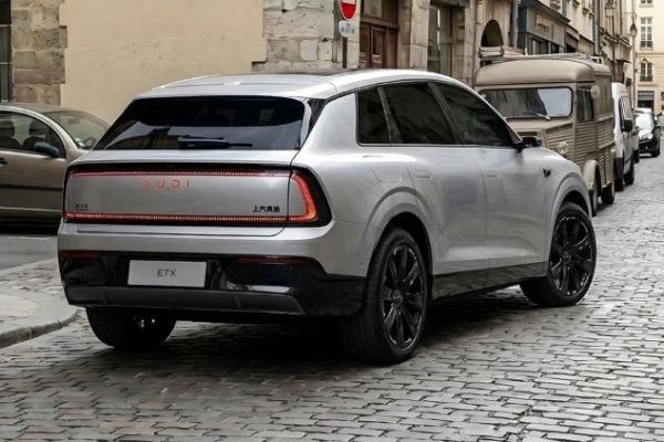 ������ ��������� AUDI ������� � ������� - 4