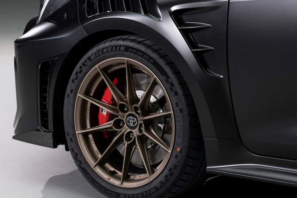 Toyota выпустила очень злую Corolla - 1