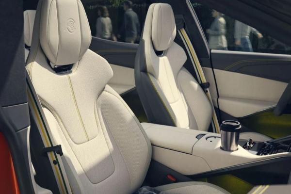 Lotus �������� ��� �� Eletre - 2